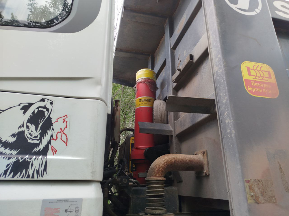 Shacman (Shaanxi) SX* 6x6 Самосвал SX32586W385C (Дизельный, 10,8 л, 441 л.с., МТ)