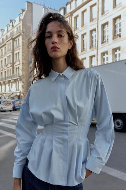 ZARA РУБАШКА ИЗ ПОПЛИНА СО СКЛАДКАМИ, ГОЛУБОЙ