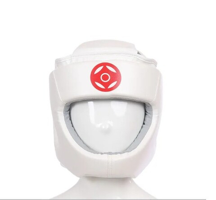 Шлем для Карате Isa белый, без щёк