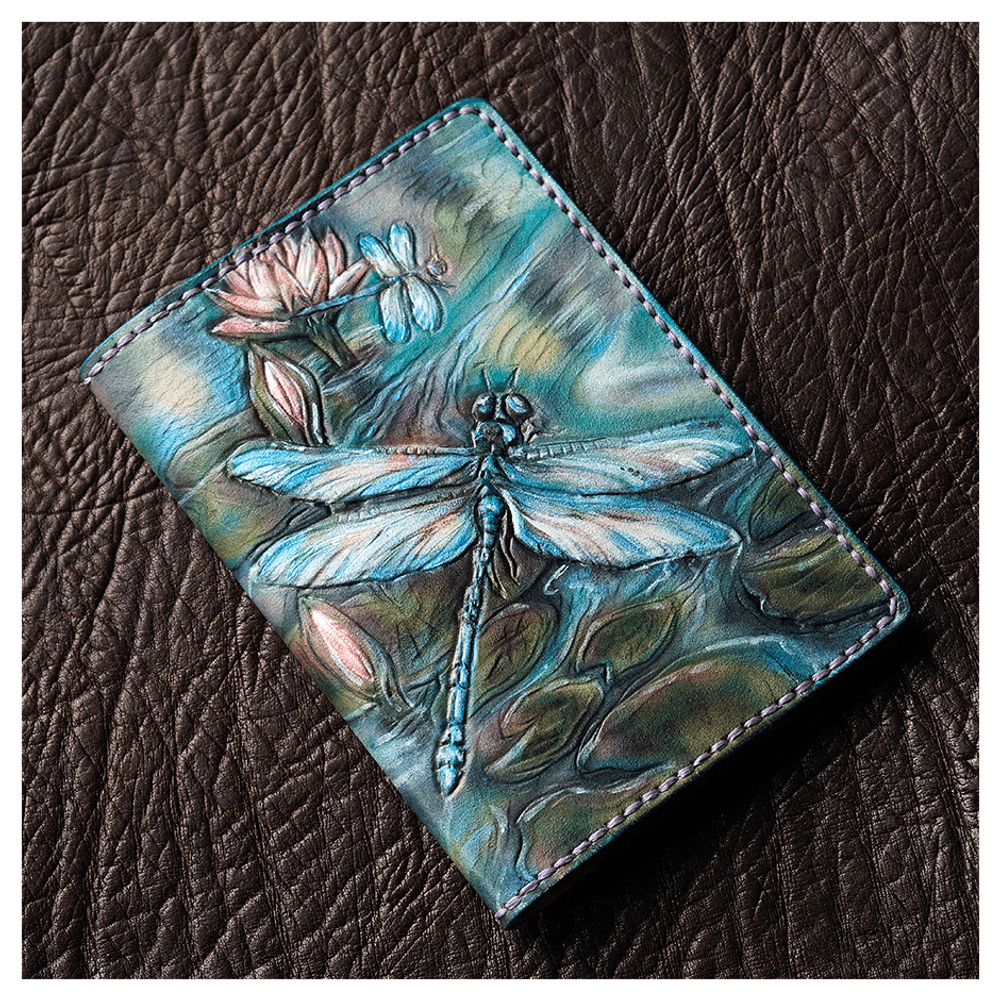 Кожаная обложка на паспорт «Егоза»