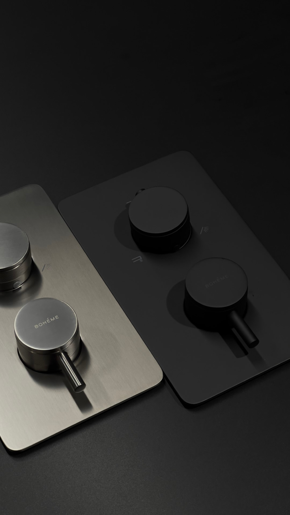 Смеситель встроенный с термостатом 3-х проходной BLACK