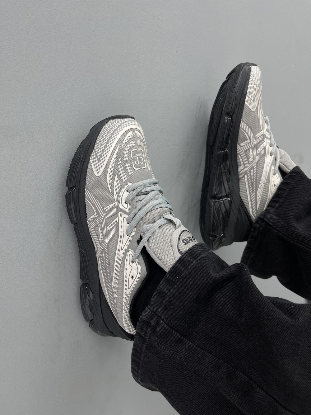 Кроссовки Asics Gel Qwantum #A7953 (черн.-сер.)