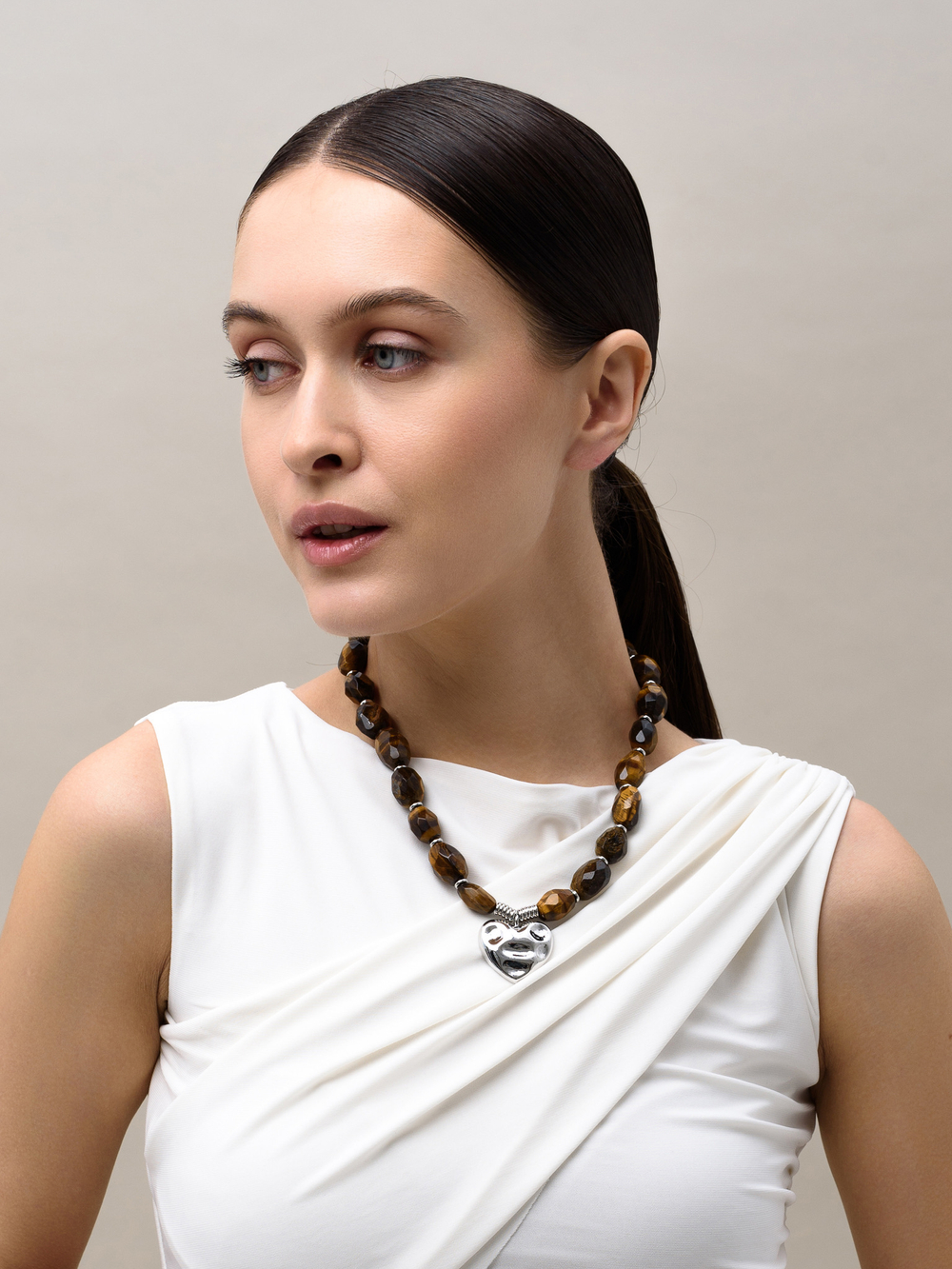 Колье "Crumpled Heart" Тигровый глаз Silver