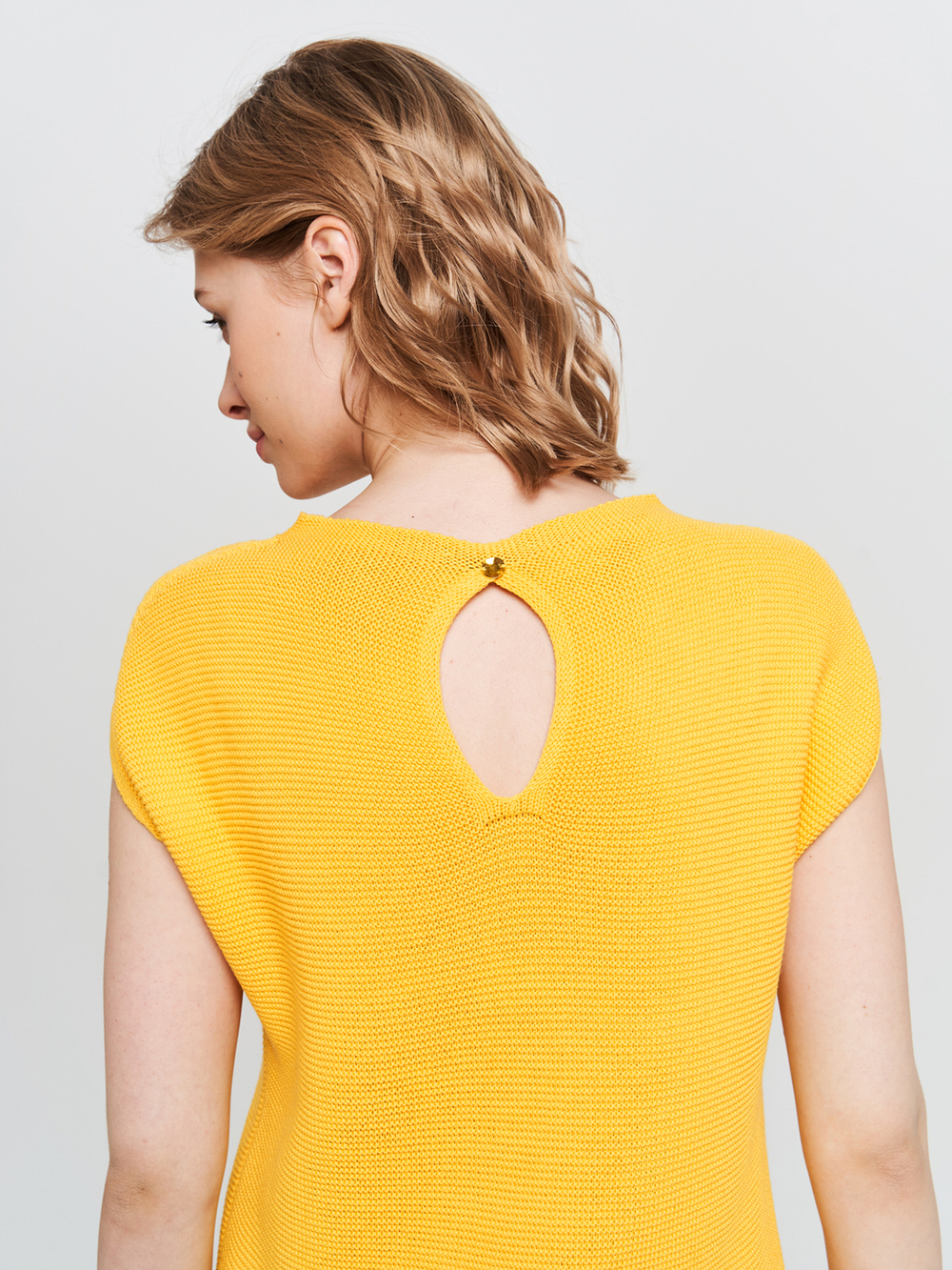 Джемпер "капля" желтый