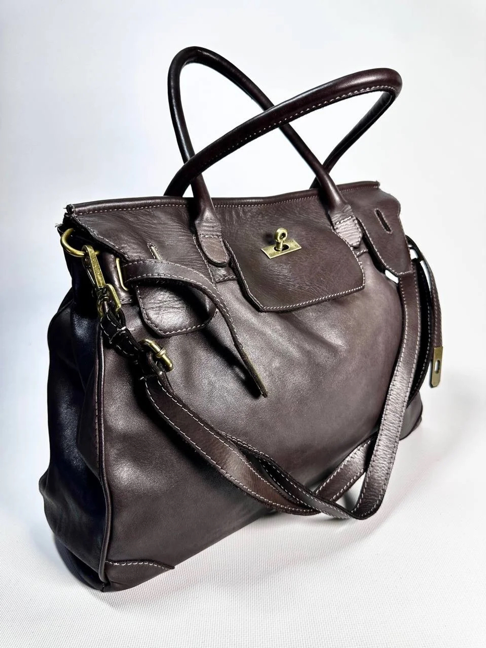 Женская большая сумка-сэтчел из натуральной кожи коричневого цвета