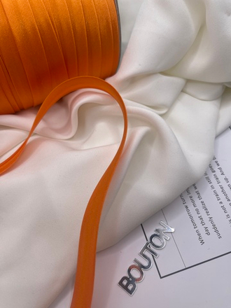 Косая бейка "Gamma" GK-12P 11 - 12 мм №022 оранжевый