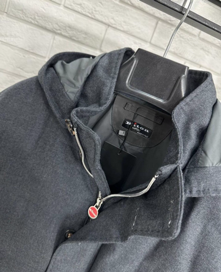 Пуховик Kiton