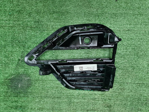 Накладка ПТФ левая Chery Tiggo 8 Pro (2021-н.в.)