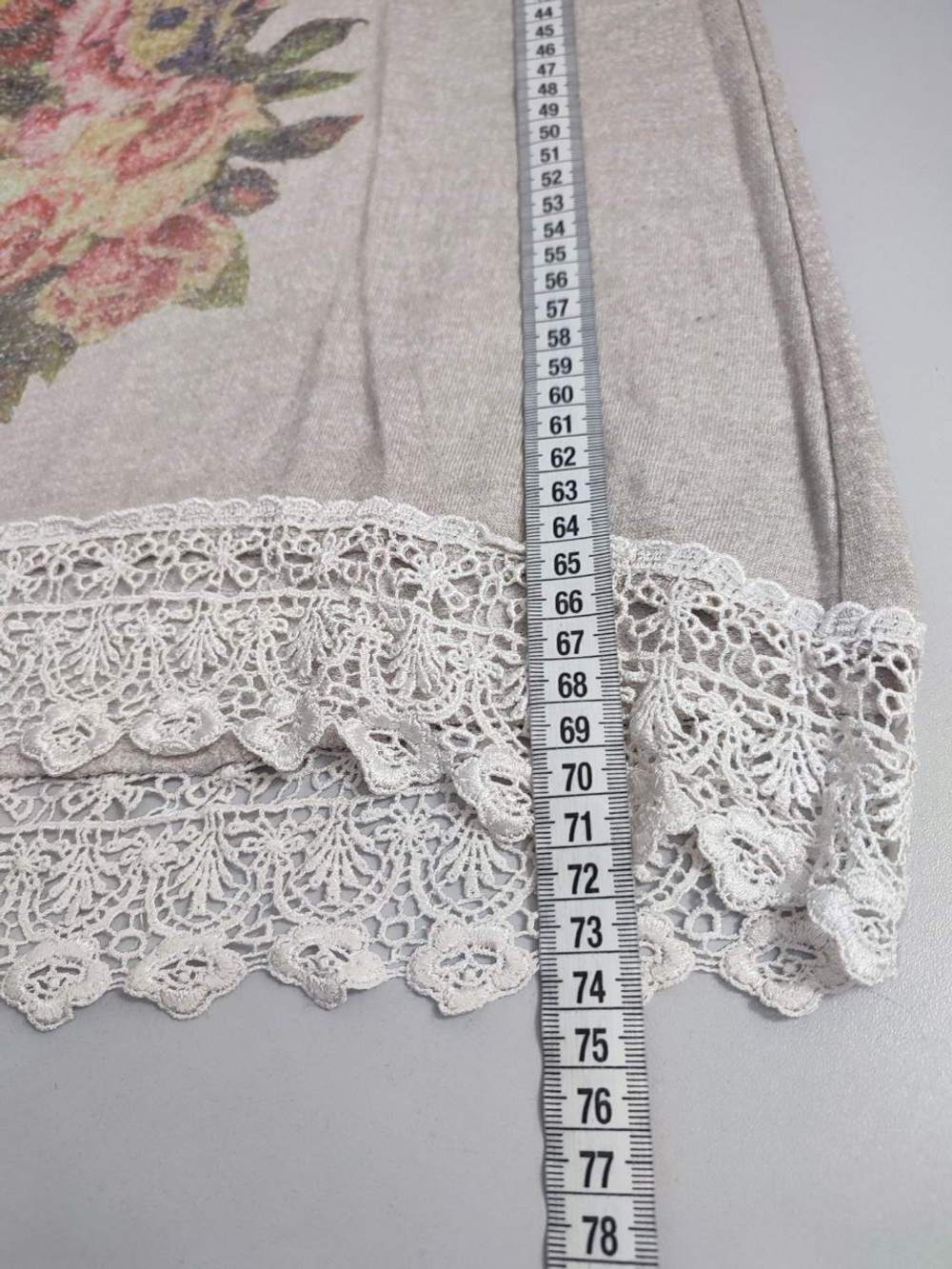 Джемпер Твоё с кружевом 44 размер