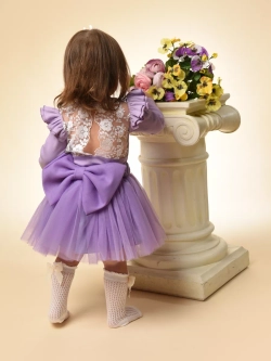 Боди с кружевной спинкой