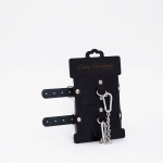 Черные кожаные оковы с хромированной фурнитурой