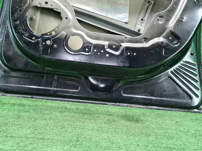 Двери передняя правая Range Rover Vogue 5 (21-нв)