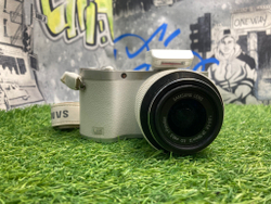 Samsung NX300 Kit 20-50mm II ED 3.5-5.6 i-Function