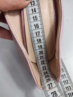 Туфли нежного цвета 35 размер