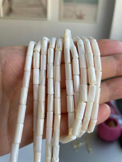 Тр-104 Перламутр трубочка 10*4мм, белый, нить 38см