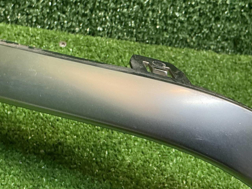 Молдинг переднего бампера Geely Atlas Pro (21-25)