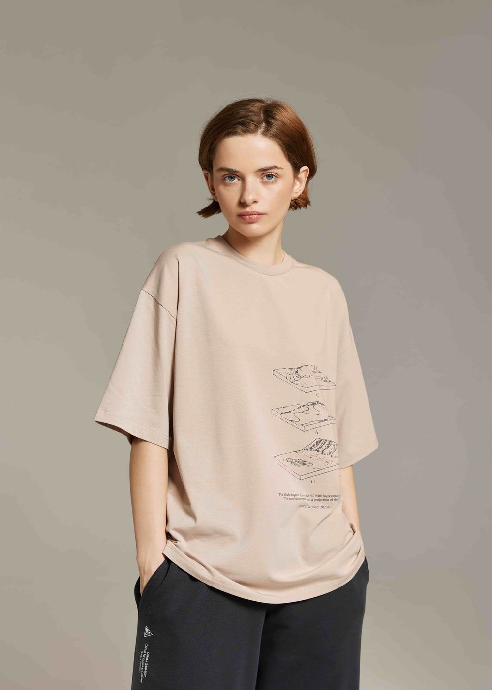 Футболка Called a Garment Diagram Какао