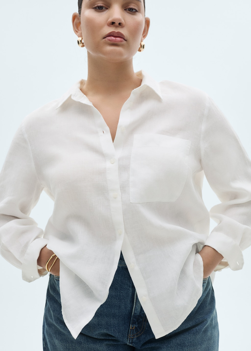 Льняная рубашка с карманом