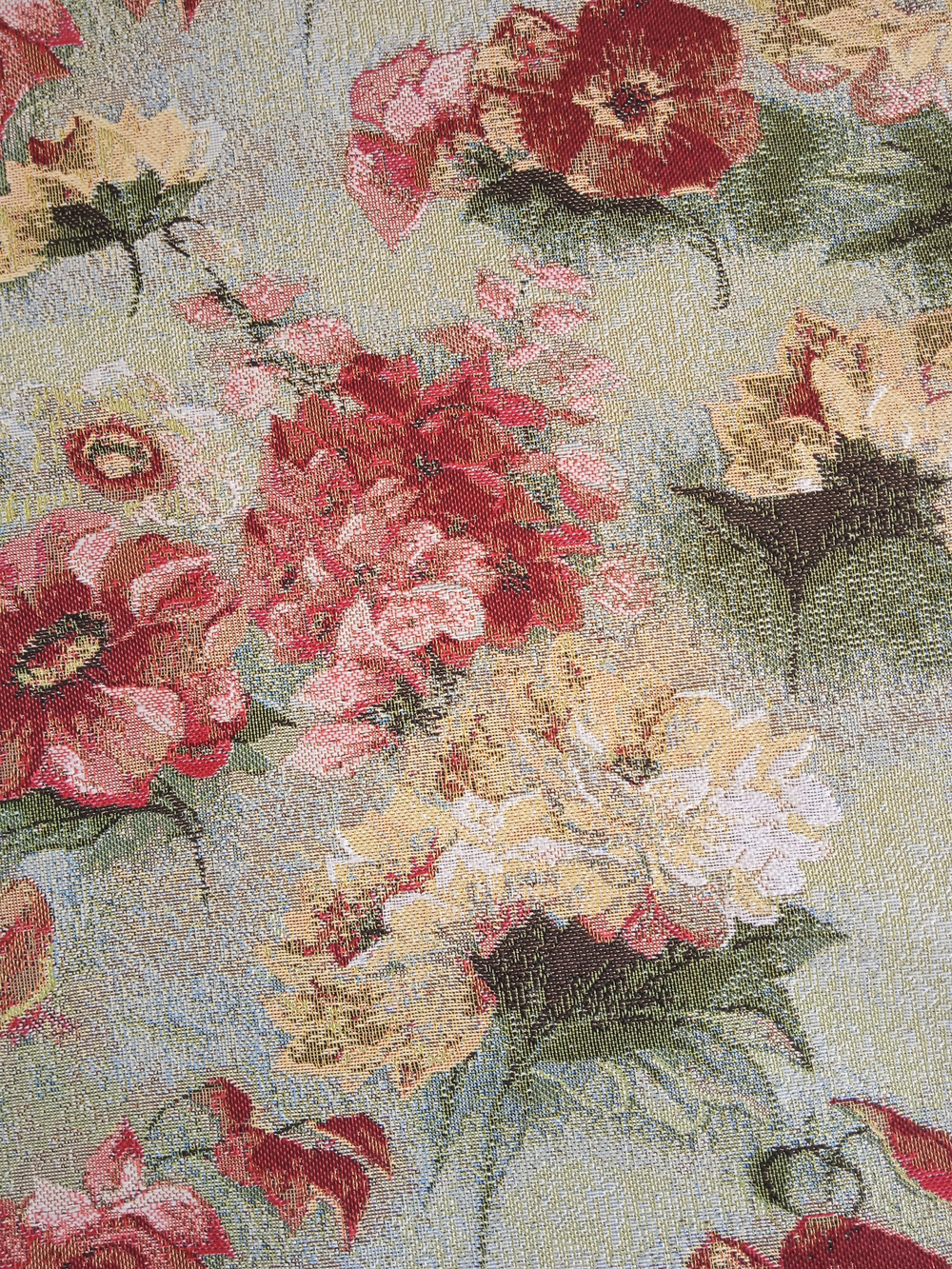 Покрывало гобеленовое Акварельные пионы 2-спальный (180х200)