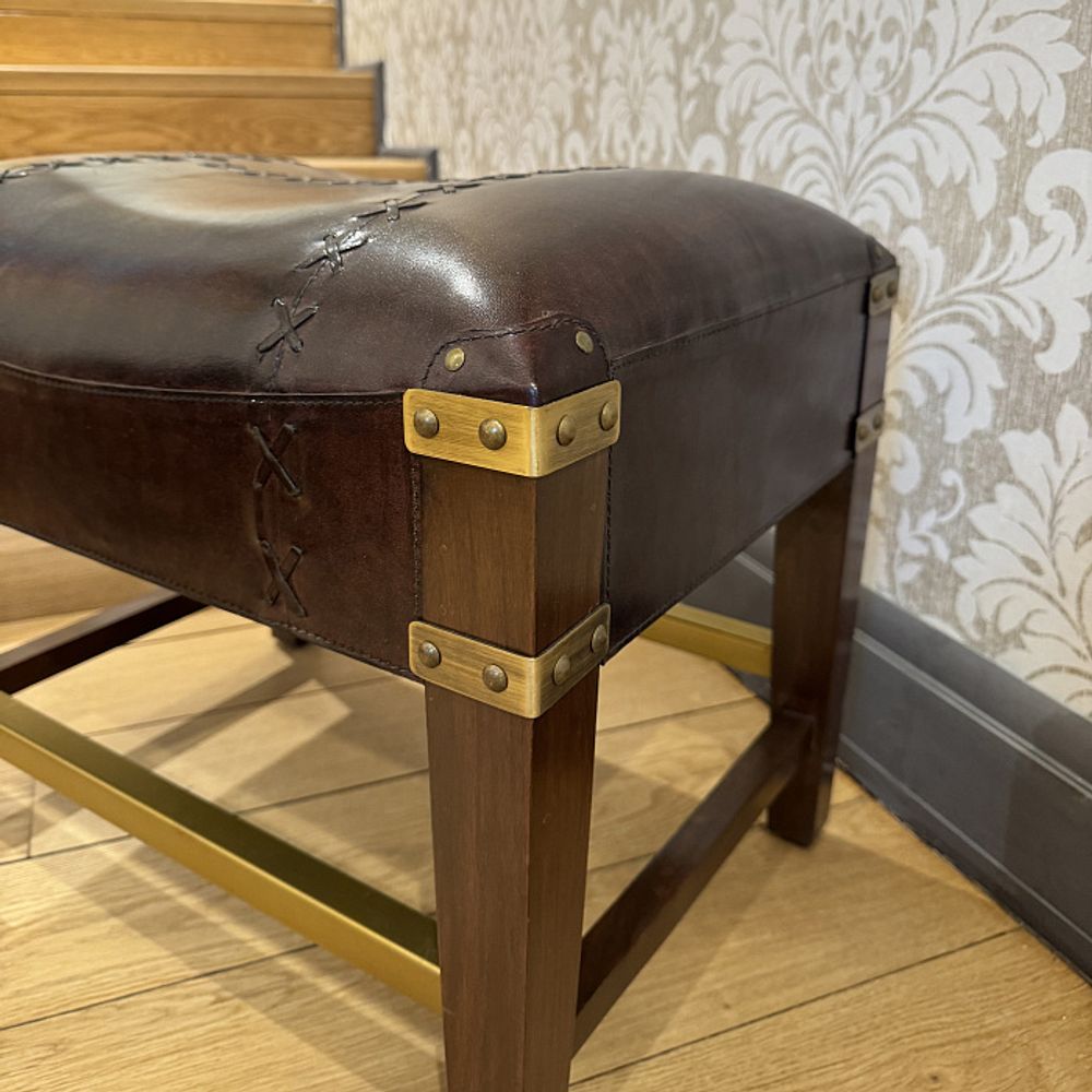 Табурет коричневый