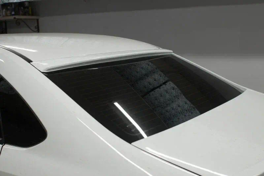 Козырек заднего стекла Lada Vesta