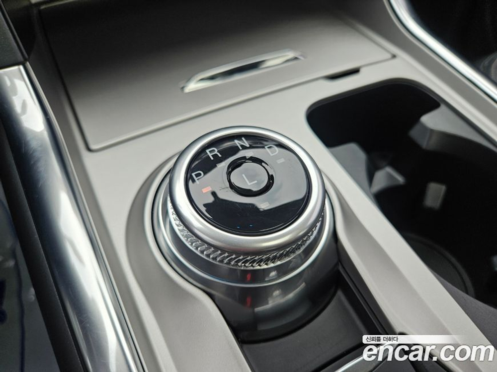 Ford Explorer 6 Generation 2.3 Limited 4WD (12.2022)