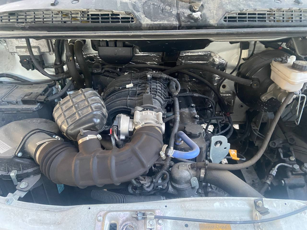GAZ SOBOL Цельнометаллический 27527 (Бензиновый, 2,7 л, 107 л.с, 4WD)