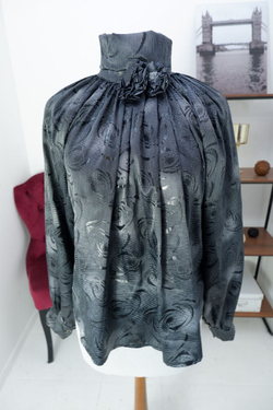 Блузка красивая 50 размер