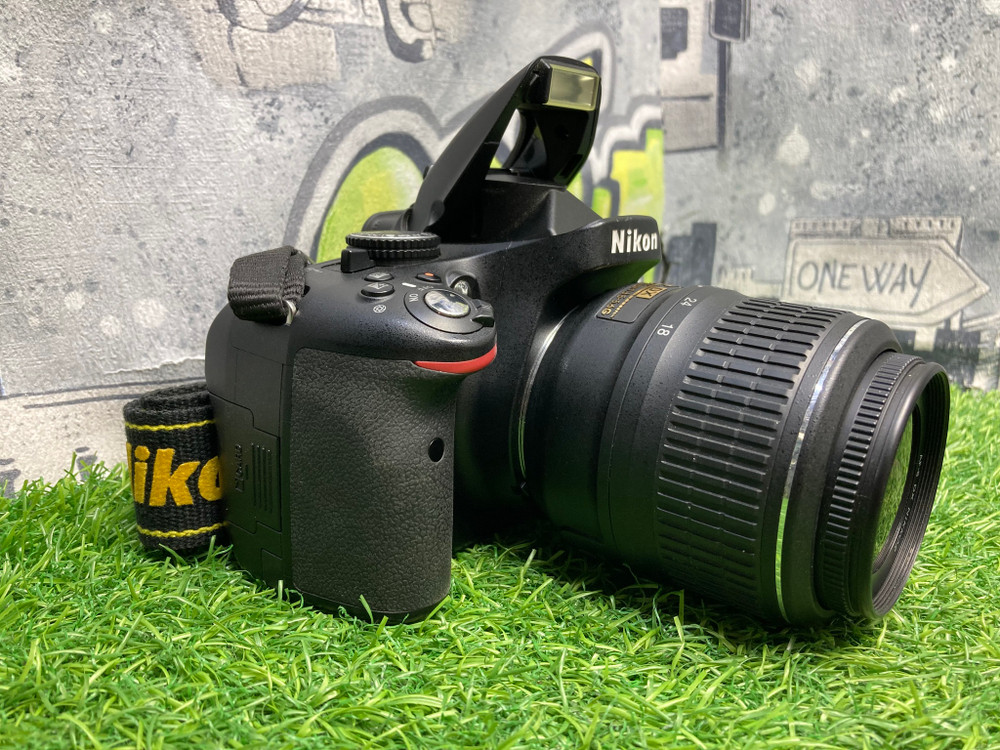 Nikon D5100 Kit 18-55mm 3.5-5.6G VR 13.000 кадров