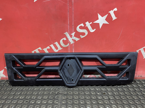 Решетка (дефект) радиатора 2018г