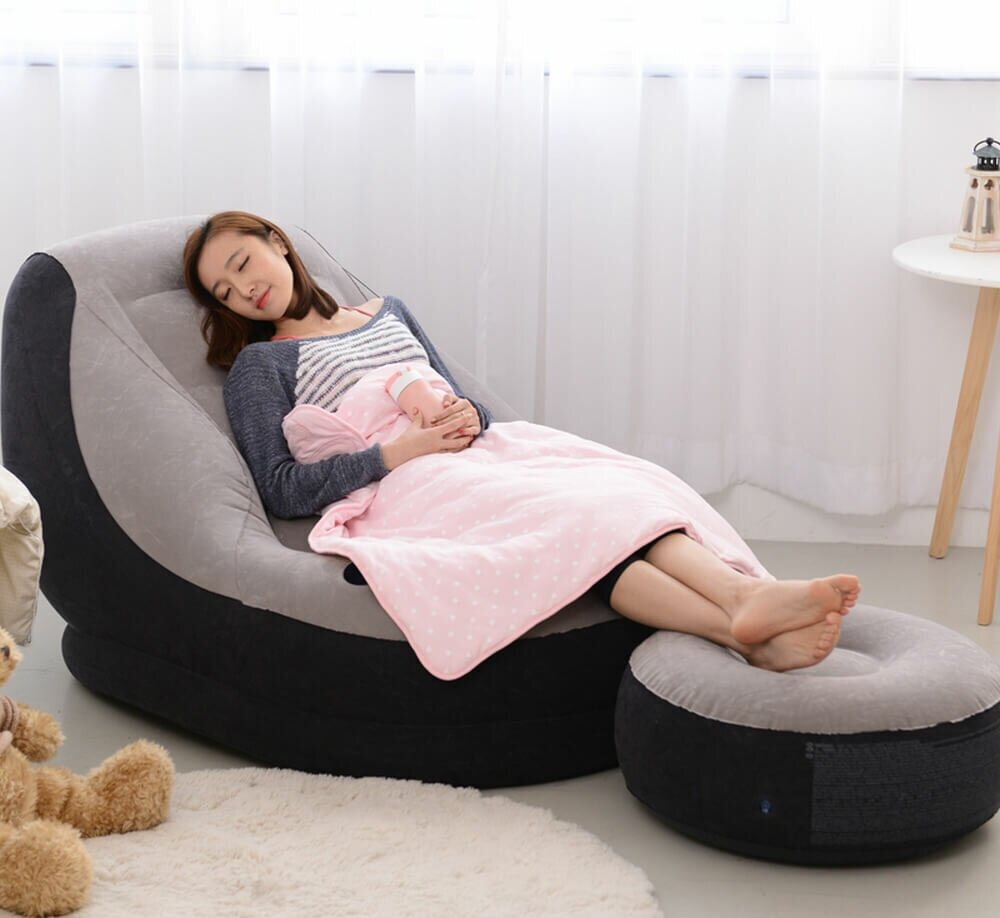 Кресло надувное Intex 68564 Ultra Lounge 137х102х79 см с пуфиком / Шезлонг надувной Интекс велюровый с подстаканником для дома и дачи