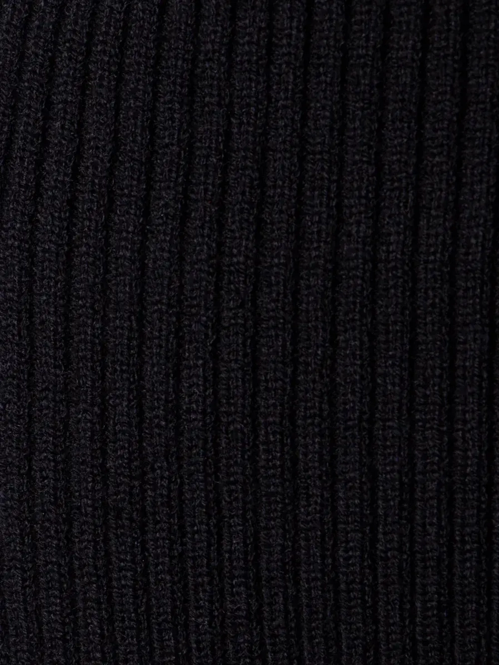 Черная шапка детская бини на осень