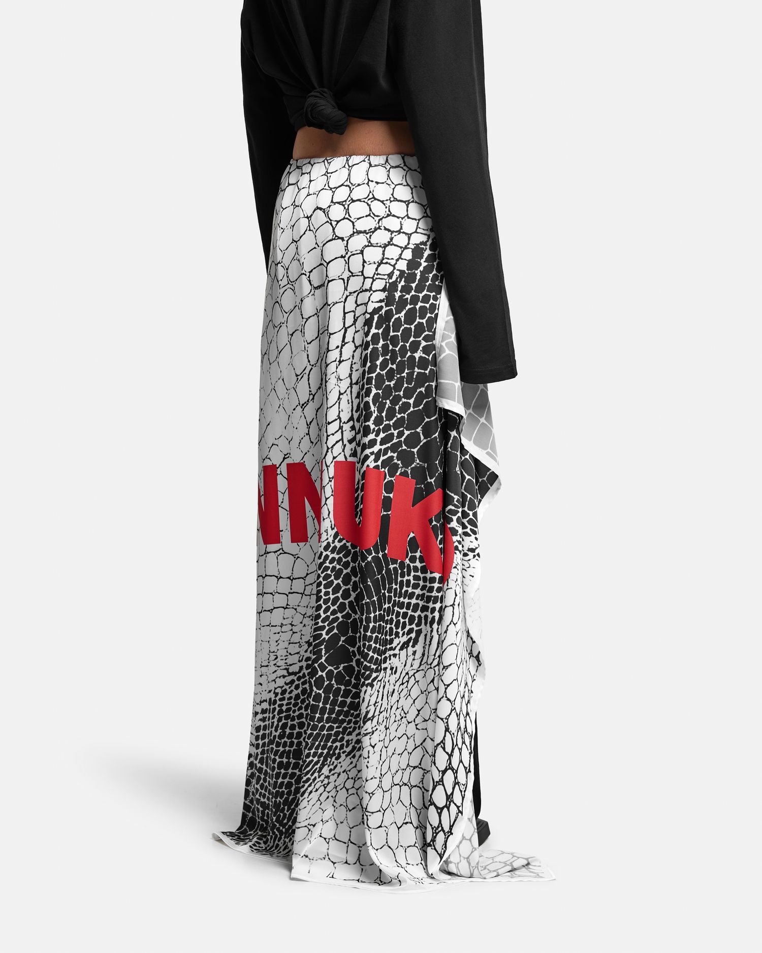 Платок "Unknown" 120x120