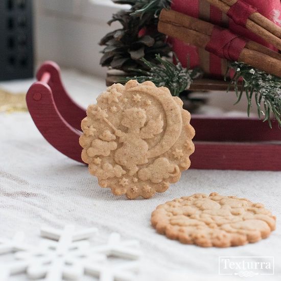 Малая скалка с узором На облаках