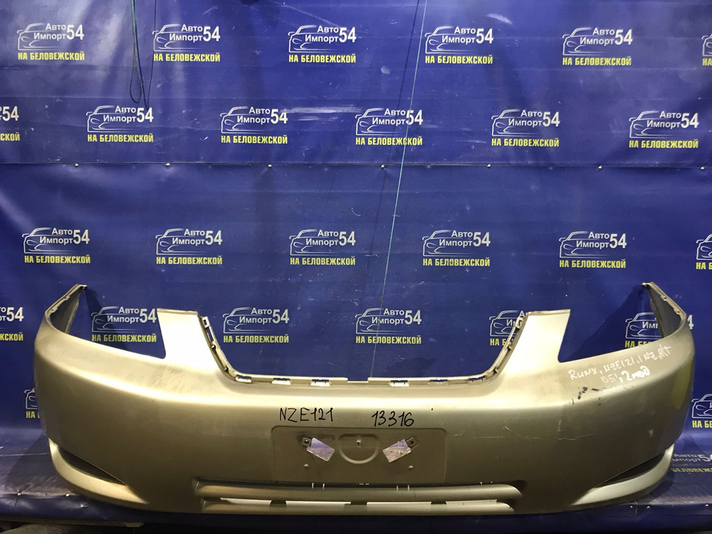 Бампер передний TOYOTA RUNX 2002-2004