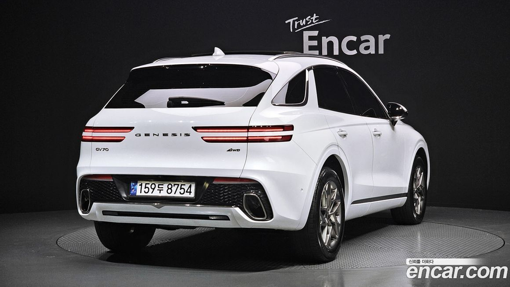 Genesis GV70 2.5T Бензин AWD (09.2021)