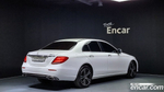 Mercedes-Benz E-Class W213 E220d Avangarde (06.2020)