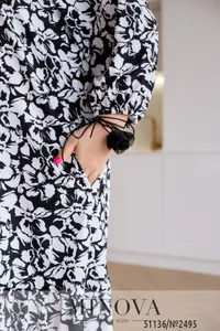 Платье 2495-черный Minova