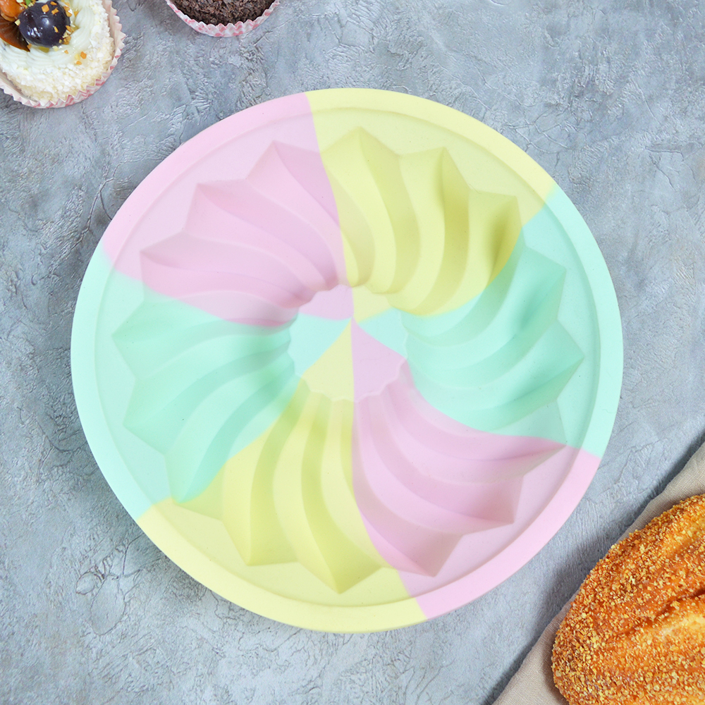 Форма для выпечки кексов силиконовая, 26*5,5см