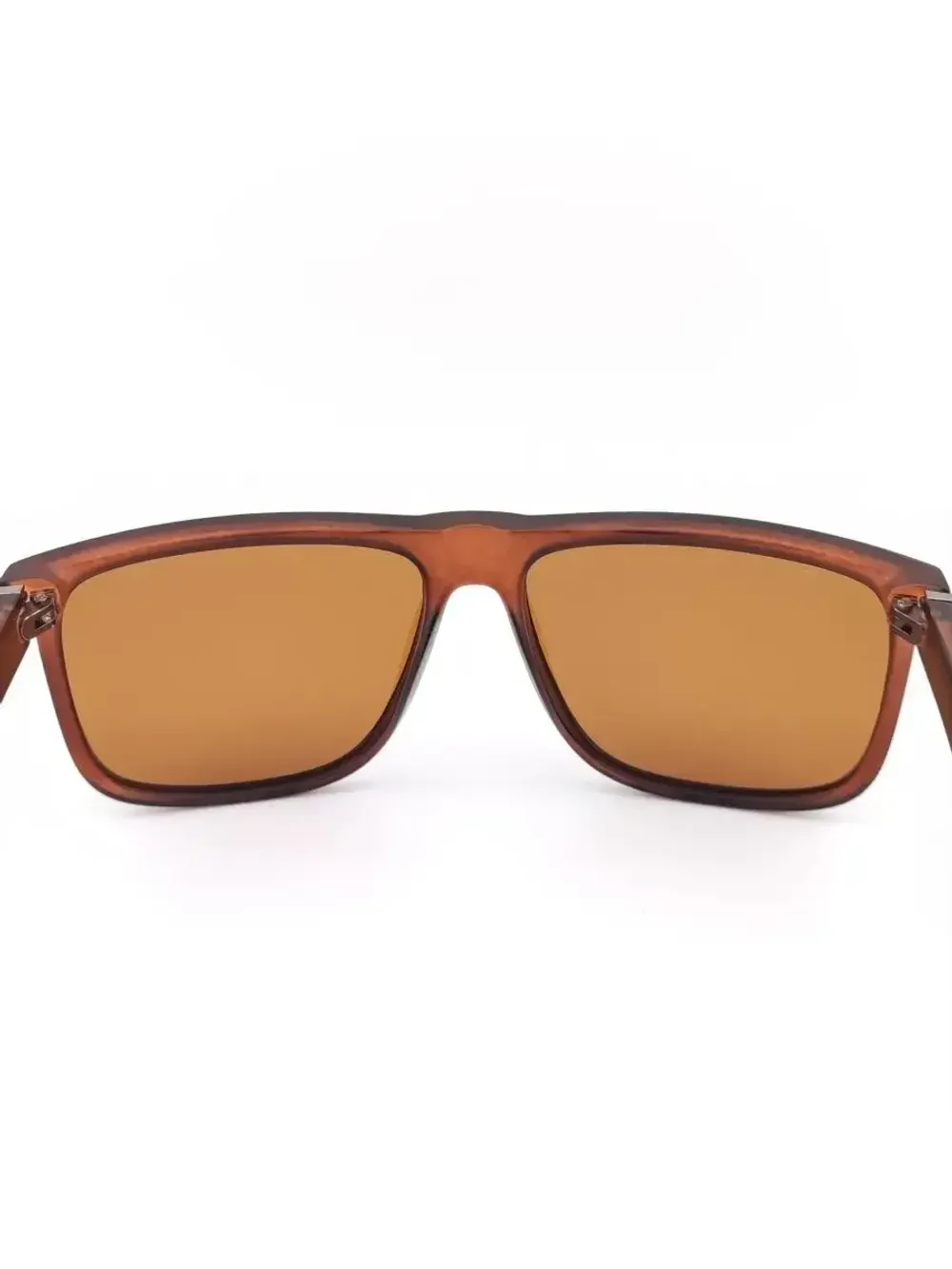 Солнцезащитные очки с поляризацией