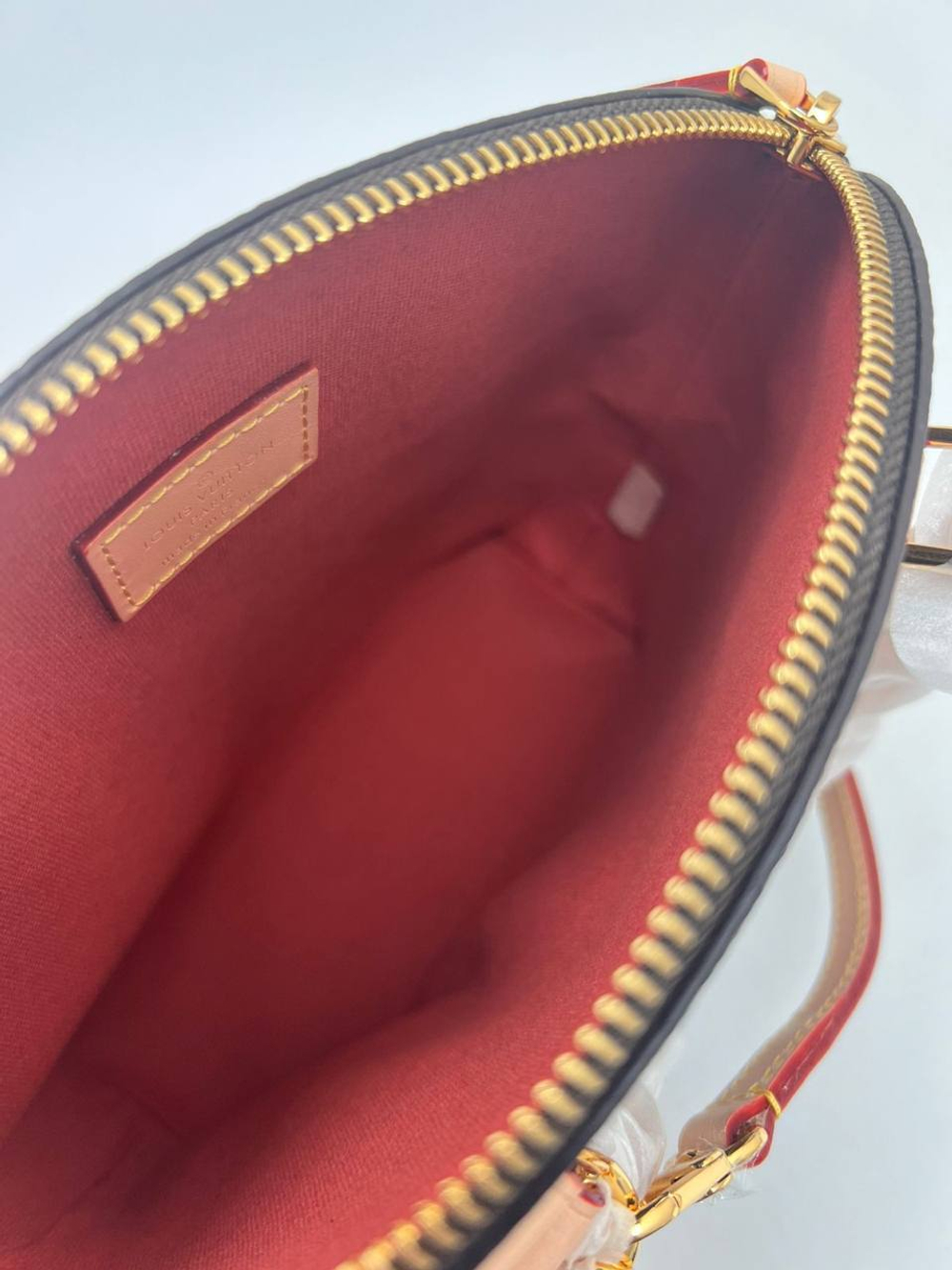 Сумка Louis Vuitton