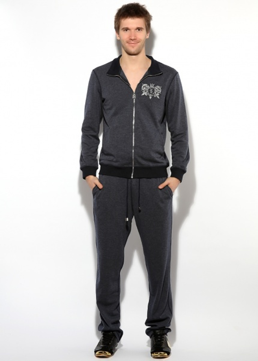 Спортивные костюмы