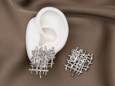 Серьги-гвоздики "Плетение" 35мм, со стразами