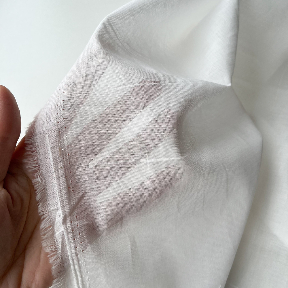 Батист подкладочный Молочный (тонкий) (Брак -пятна)