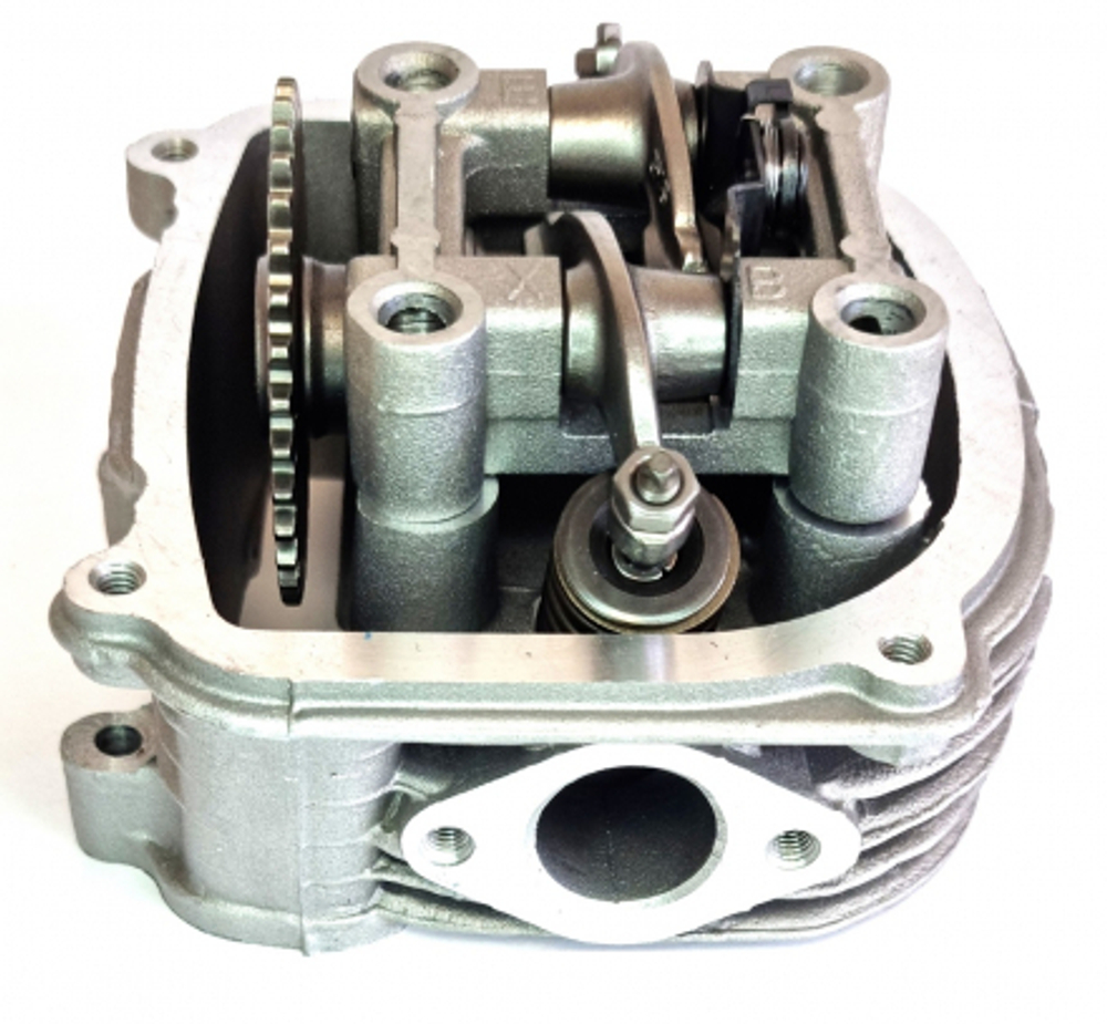 Головка цилиндра 4х такт. дв. 157QMJ 150cc (57,4мм.) (клапана+постельраспред.+распредвал+звезда ГРМ)