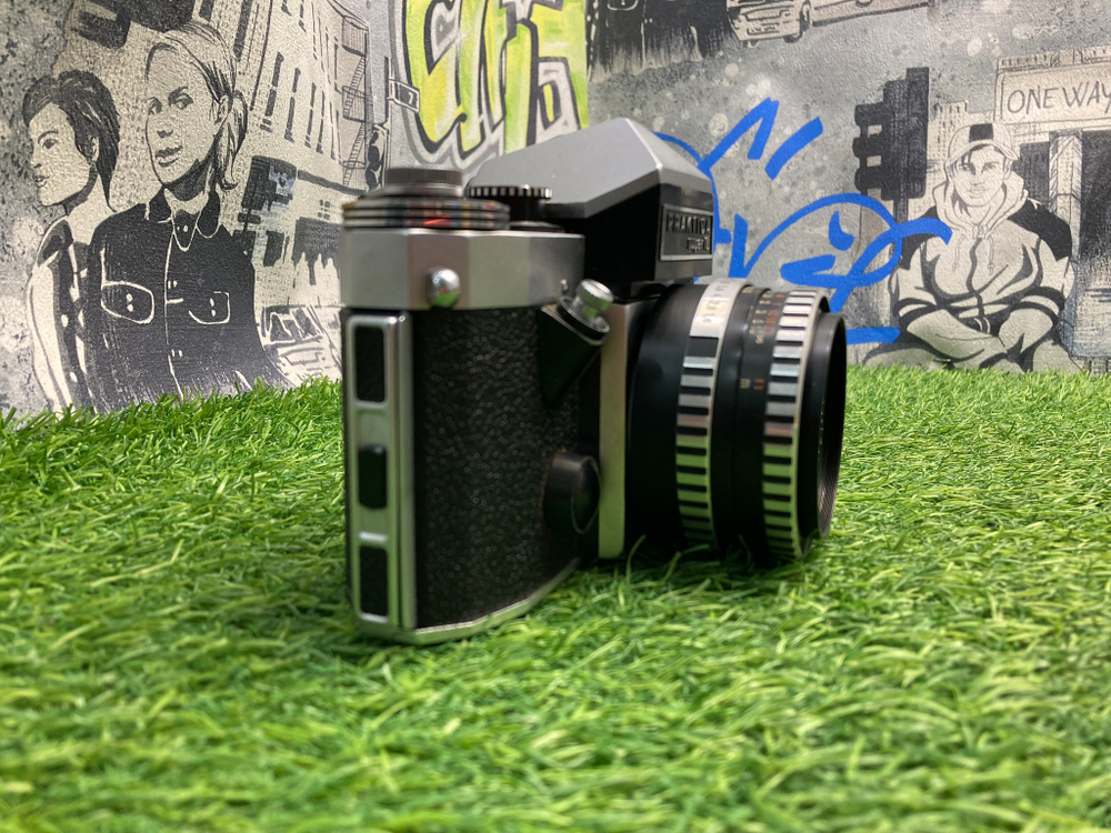 Practica Super TL + Pancolar 1.8 50mm