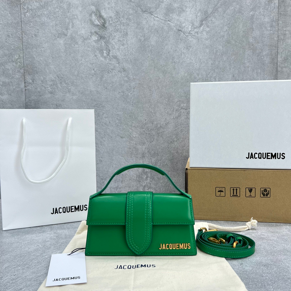 Jacquemus Le Bambino 17 cm