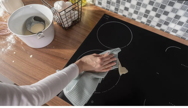 Индукционная панель Hansa BHI68668