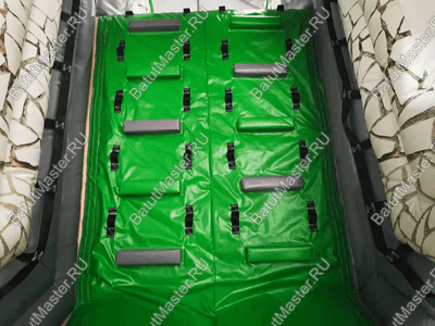 Надувная полоса препятствий "Лесной дворец"