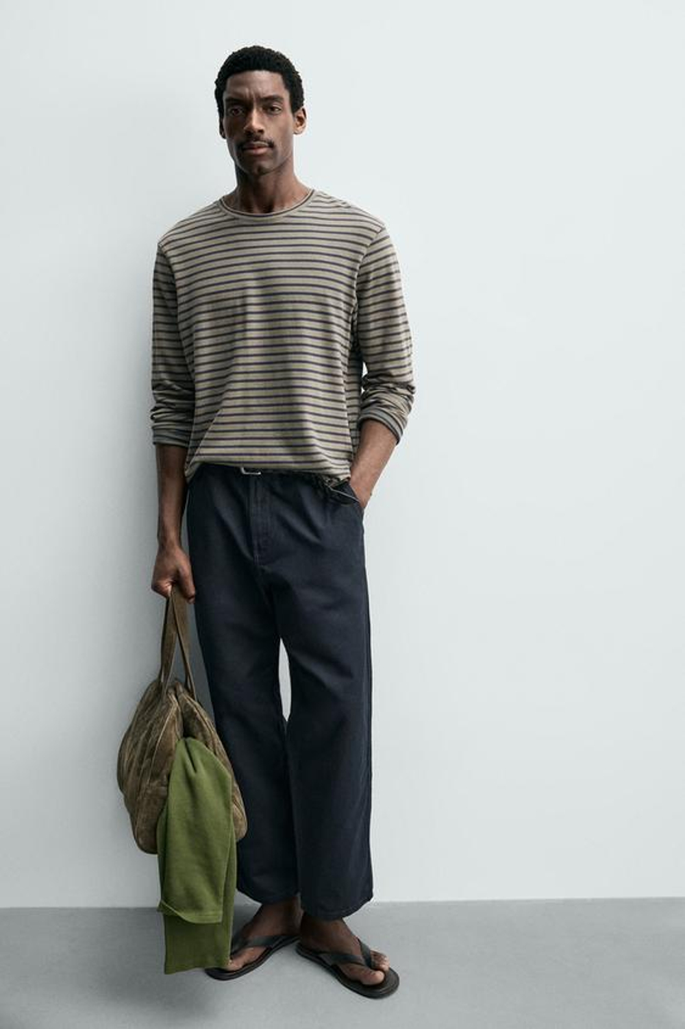 ZARA СВОБОДНЫЕ БРЮКИ STRAIGHT FIT, МОРСКОЙ СИНИЙ